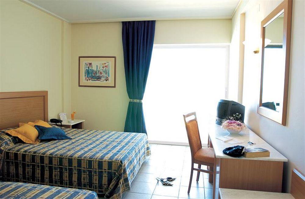 Aks Minoa Palace (Adults Only) การ์เตรอส ภายนอก รูปภาพ
